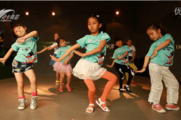 2013少兒爵士班齊舞