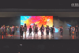 武漢貝卡千人舞展舞蹈我們都穿牛仔服