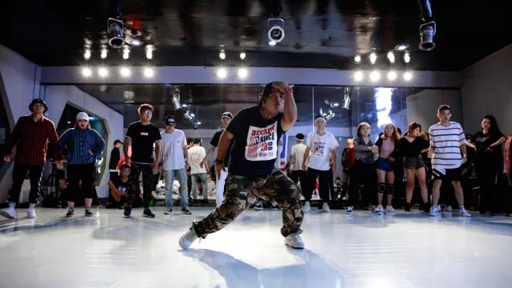 1506942223146178.jpg 30.webp.jpg