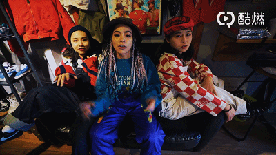 1560307227448778.gif 0008fsydlx07qoqf9mdc01041202vtrm0e010_20190528193146.gif