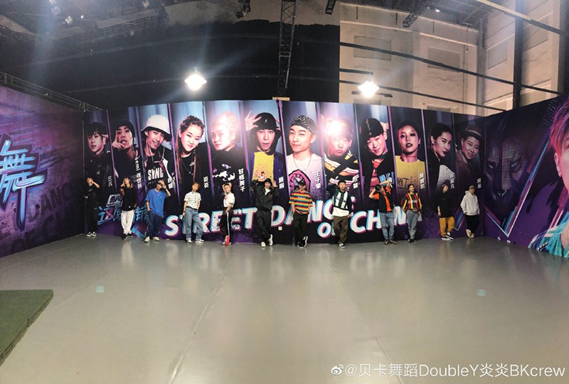 1563010614134332.jpg 72619bc7ly1g4lgefwjk3j24i831m4qr.jpg