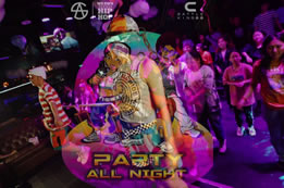 六師酒吧授課，特別的場(chǎng)子就有特好的氛圍